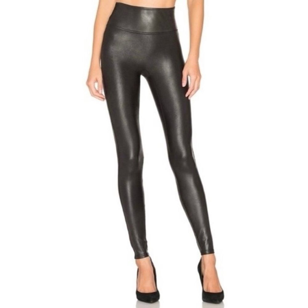 SPANX black faux leather leggings women's size medium